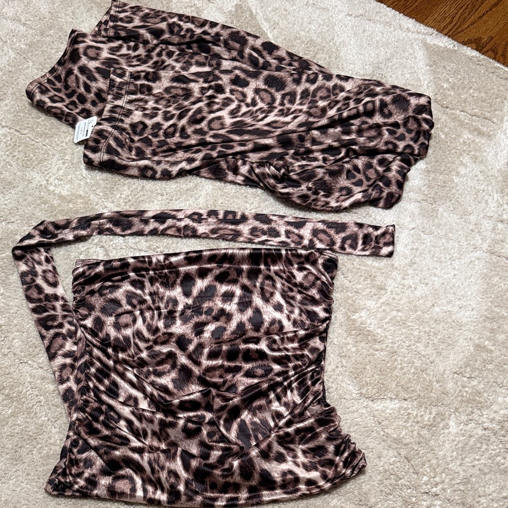 Fashion Nova Animal Print Set